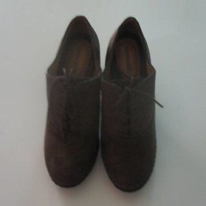 Solesensability Women's Brown Faux Suede Heels 6.5